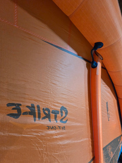 Used F-One Strike CWC 8m Wing