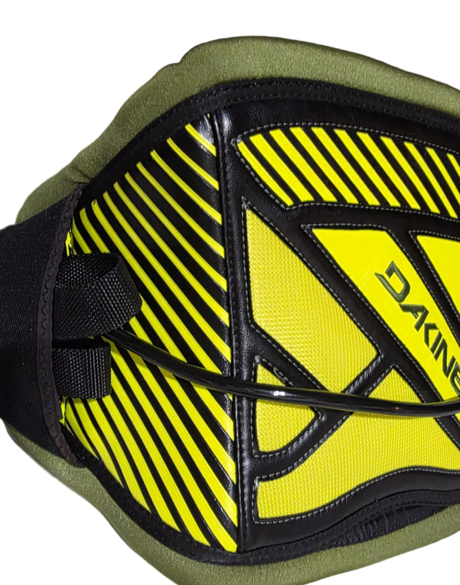 Dakine Renegade Large Harness with 10
