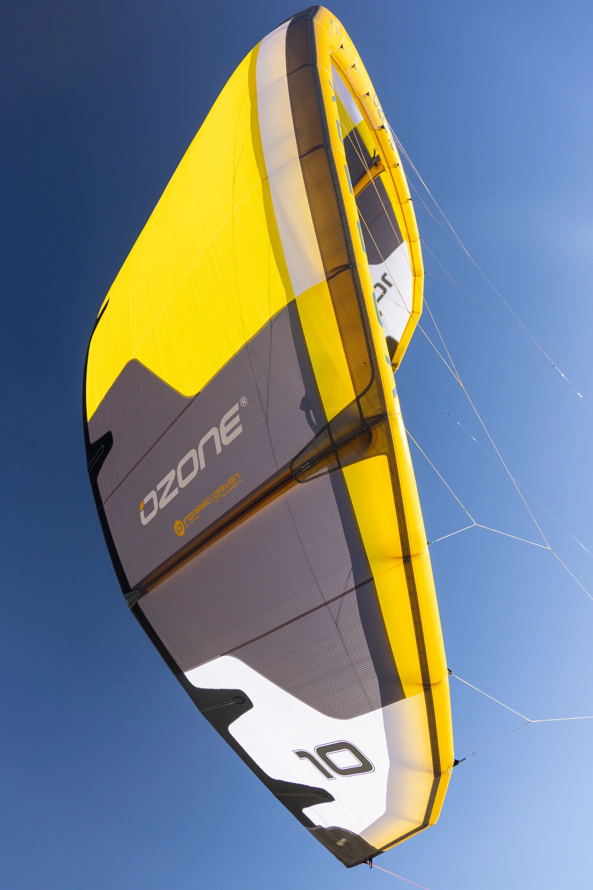 Ozone  Vortex V2 Aluula Kite